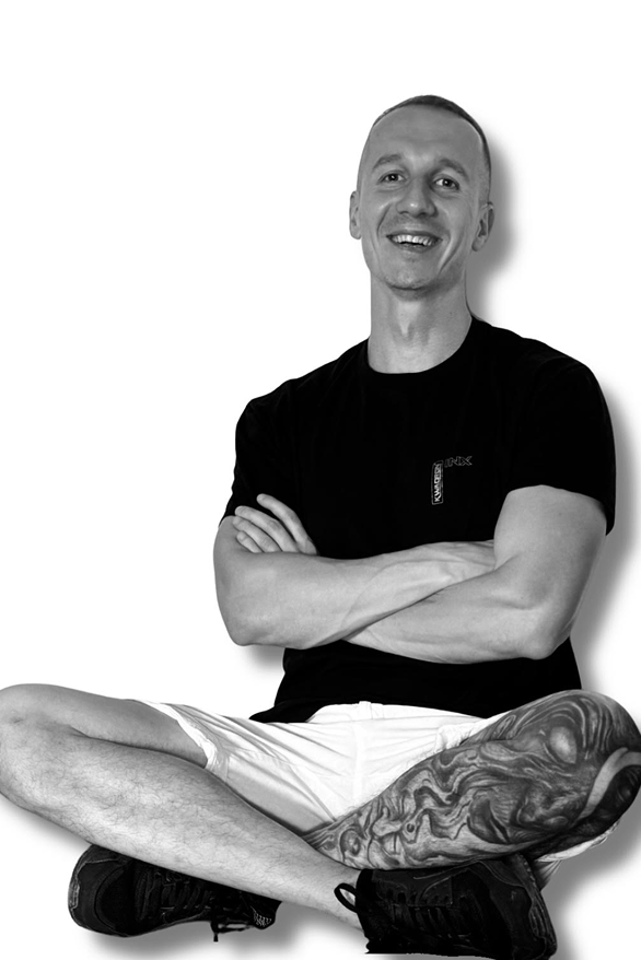 Tattoo Artist Mateusz